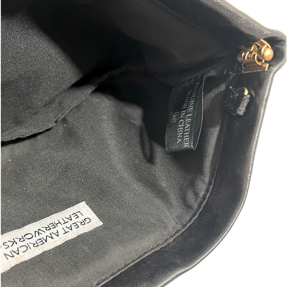 Great American Leatherworks Clutch - Picture 10 of 11